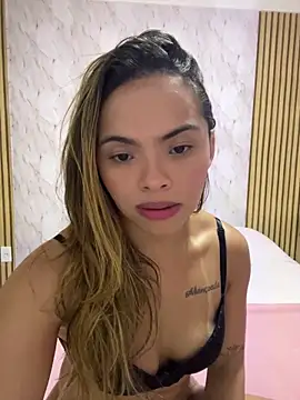 safadinhaquenteW online show from 05.25.26