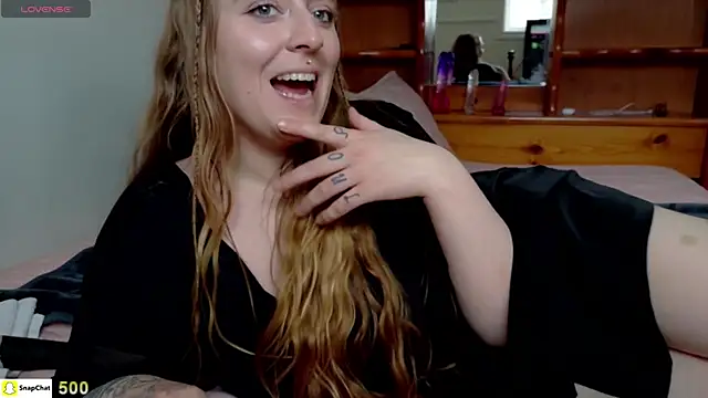 Pattyworld69 online show from 04.14.26