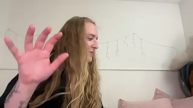 Pattyworld69 online show from 07.04.26