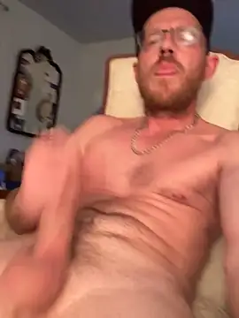 Snapshot of BigDickMike420 chatting on 10.12.25 BigDickMike420 online show from 10.12.25