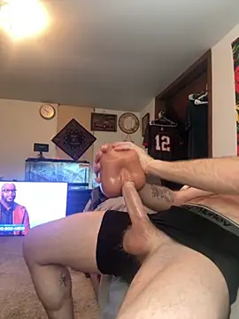 Snapshot of BigDickMike420 chatting on 11.10.25 BigDickMike420 online show from 11.10.25