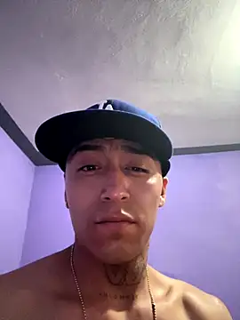 Snapshot of Cospek chatting on 10.31.25 Cospek online show from 10.31.25