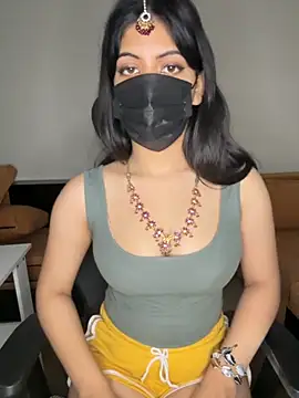 hey wifey online show from 11.02.25