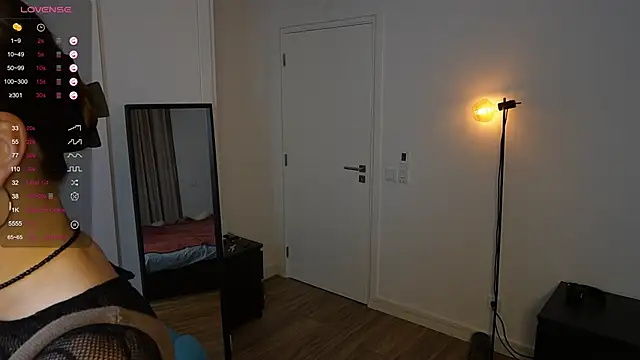 NeonyMuse online show from 11.16.25