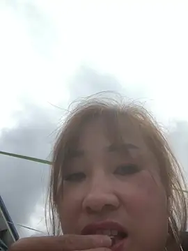 Linh sexyy online show from 02.17.26