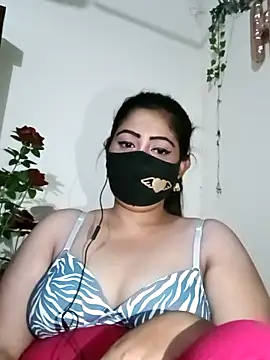 Snapshot of Jessica-03 chatting on 11.08.25 Jessica-03 online show from 11.08.25