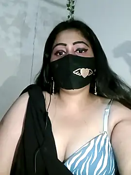 Snapshot of Jessica-03 chatting on 11.18.25 Jessica-03 online show from 11.18.25