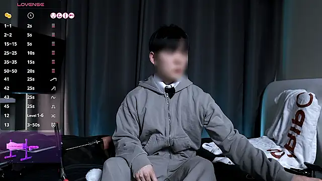 Snapshot of koreanboy2341 chatting on 03.18.26 koreanboy2341 online show from 03.18.26