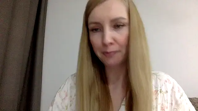 Snapshot of Neralith chatting on 04.18.26 Neralith online show from 04.18.26
