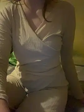 KittieCreme online show from 02.06.26