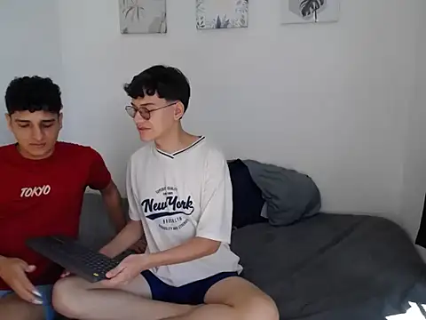 SpritzBoys online show from 10.21.25