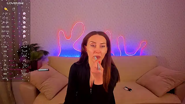 Snapshot of Lilith_Sora chatting on 01.12.26 Lilith Sora online show from 01.12.26