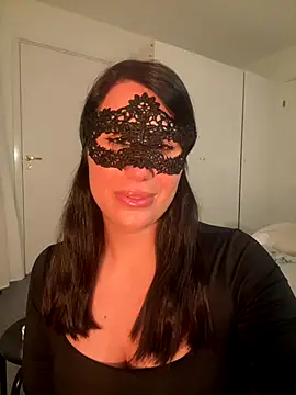 mamimamacitaaa online show from 10.31.25