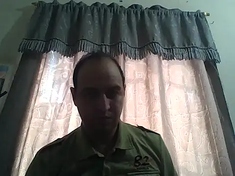 Snapshot of sacarlettareyo chatting on 10.26.25 sacarlettareyo online show from 10.26.25