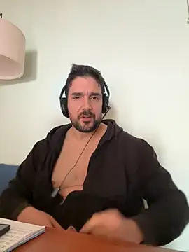 ReDiBastoni90 online show from 10.31.25