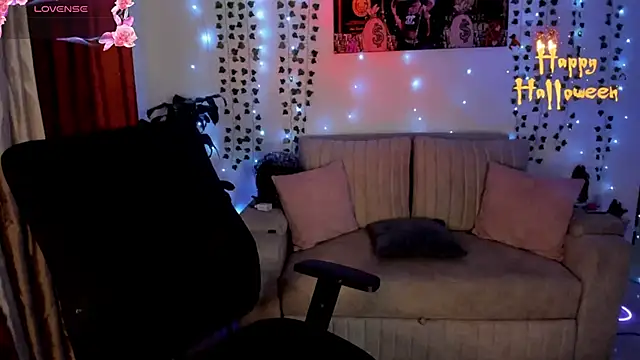 Snapshot of Lizz_martins chatting on 11.01.25 Lizz martins online show from 11.01.25