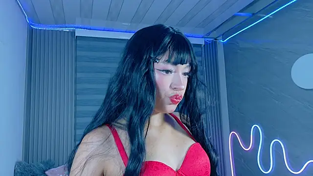 Snapshot of Naaomi_cute chatting on 10.18.25 Naaomi cute online show from 10.18.25