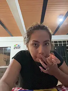 Emily Joee online show from 10.19.25