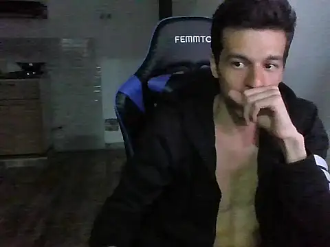 calkestis12 online show from 12.17.25