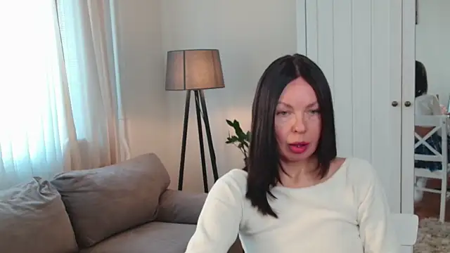 LittleNicolee online show from 01.12.26