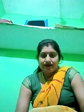 Snapshot of Rayal_bhabi chatting on 12.18.25 Rayal bhabi online show from 12.18.25