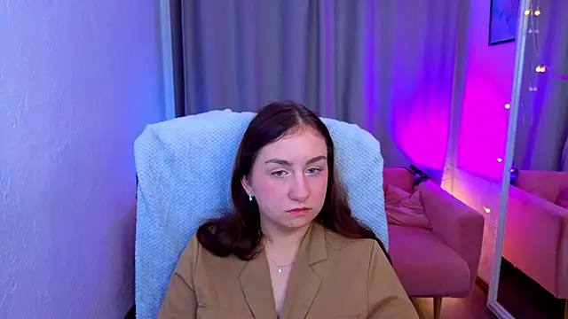 Kattrin Golden online show from 10.13.25