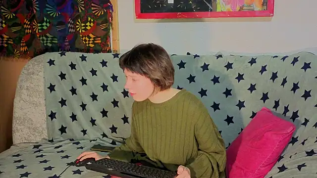 ReincarnatedAngel online show from 10.22.25