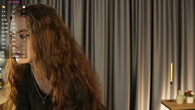 YuriFout online show from 11.14.25