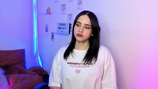 Emily Lindey online show from 02.10.26