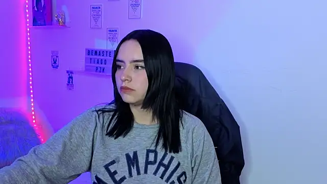 Emily Lindey online show from 03.06.26