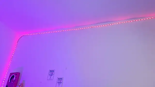 Emily Lindey online show from 03.21.26