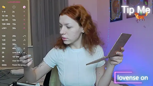 Snapshot of MeganNewCat chatting on 01.16.26 MeganNewCat online show from 01.16.26