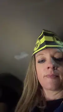 queenkelly1234 online show from 04.17.26