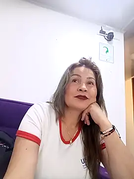  Pamelamilf online show from 12.19.25