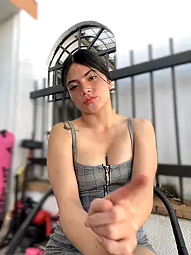 PamelaJonsom  online show from 11.01.25