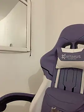 La-Gatiita-trans online show from 04.15.26