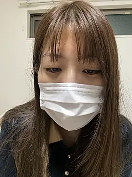 Snapshot of ichika_2_ chatting on 10.20.25 ichika 2 online show from 10.20.25