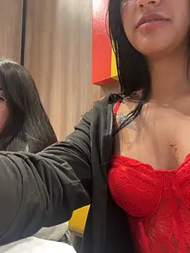 Nahomy cute1 online show from 10.30.25