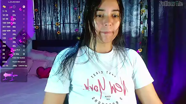 HaannaAGT online show from 11.13.25