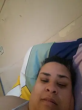 Snapshot of BigBusty_VoluptuousMilfX chatting on 10.14.25 BigBusty VoluptuousMilfX online show from 10.14.25