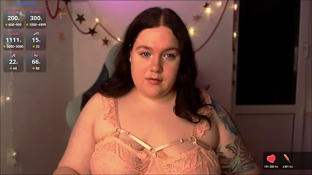 SummerTina online show from 12.19.25