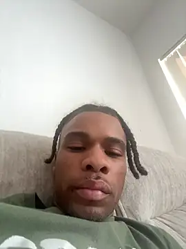 Snapshot of princefreshk chatting on 10.25.25 princefreshk online show from 10.25.25