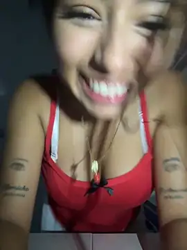 Snapshot of dafne17_ chatting on 05.26.26 dafne17 online show from 05.26.26