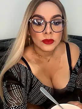 BBWCami  online show from 10.17.25