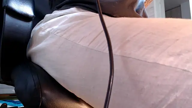 shanabellucy online show from 04.14.26