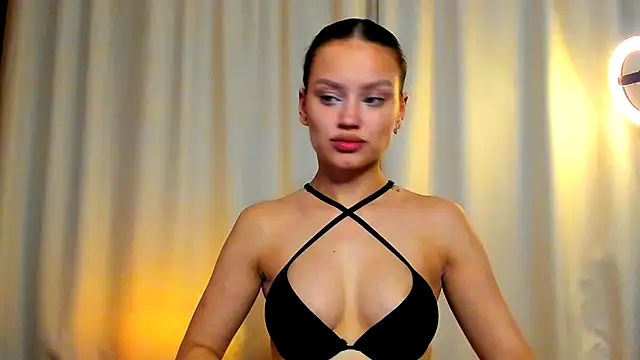 -CamillaStar- online show from 10.25.25