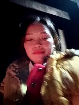 huhu-sexxy online show from 11.25.25