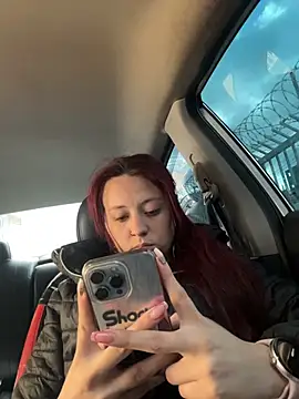 Zoe fire online show from 11.26.25