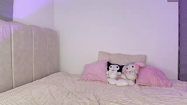 petite mariee online show from 12.04.25