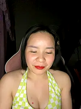 Listen-ly online show from 11.17.25